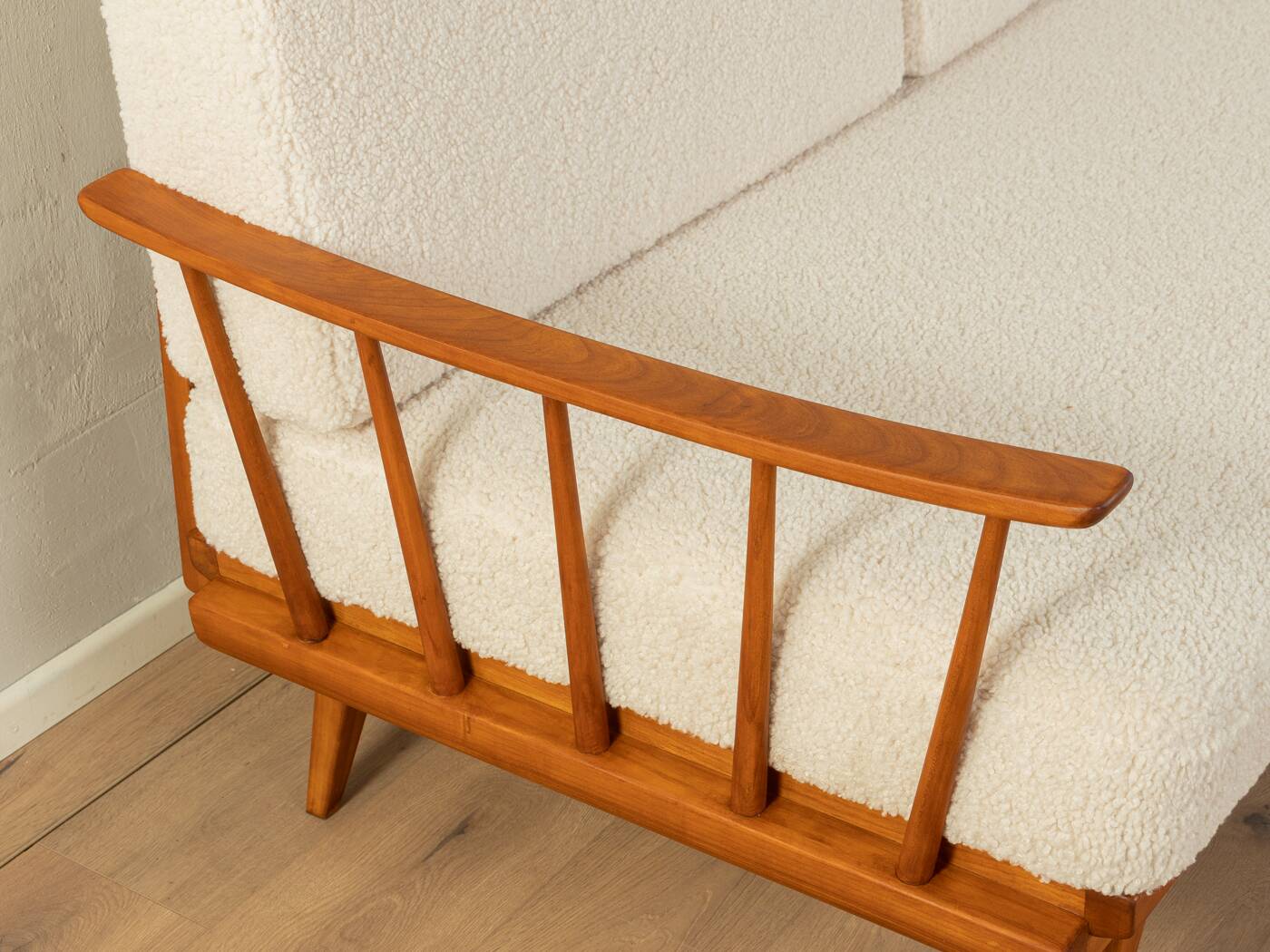 1950s sofa, Knoll Antimott