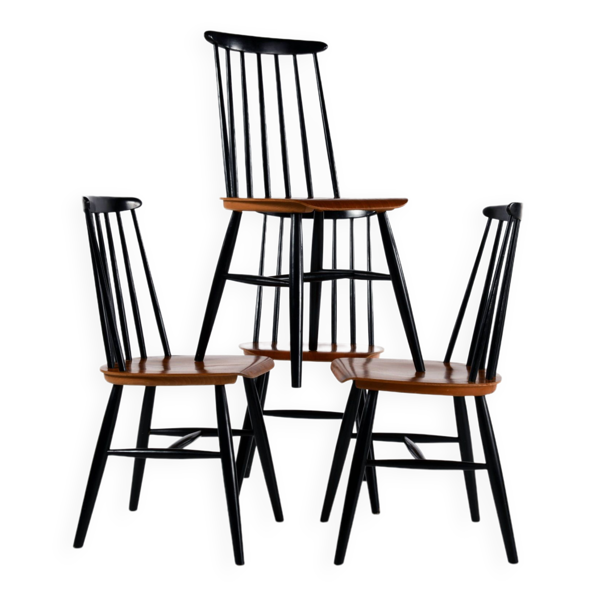 4 Fanett Ilmari Tapiovara chairs