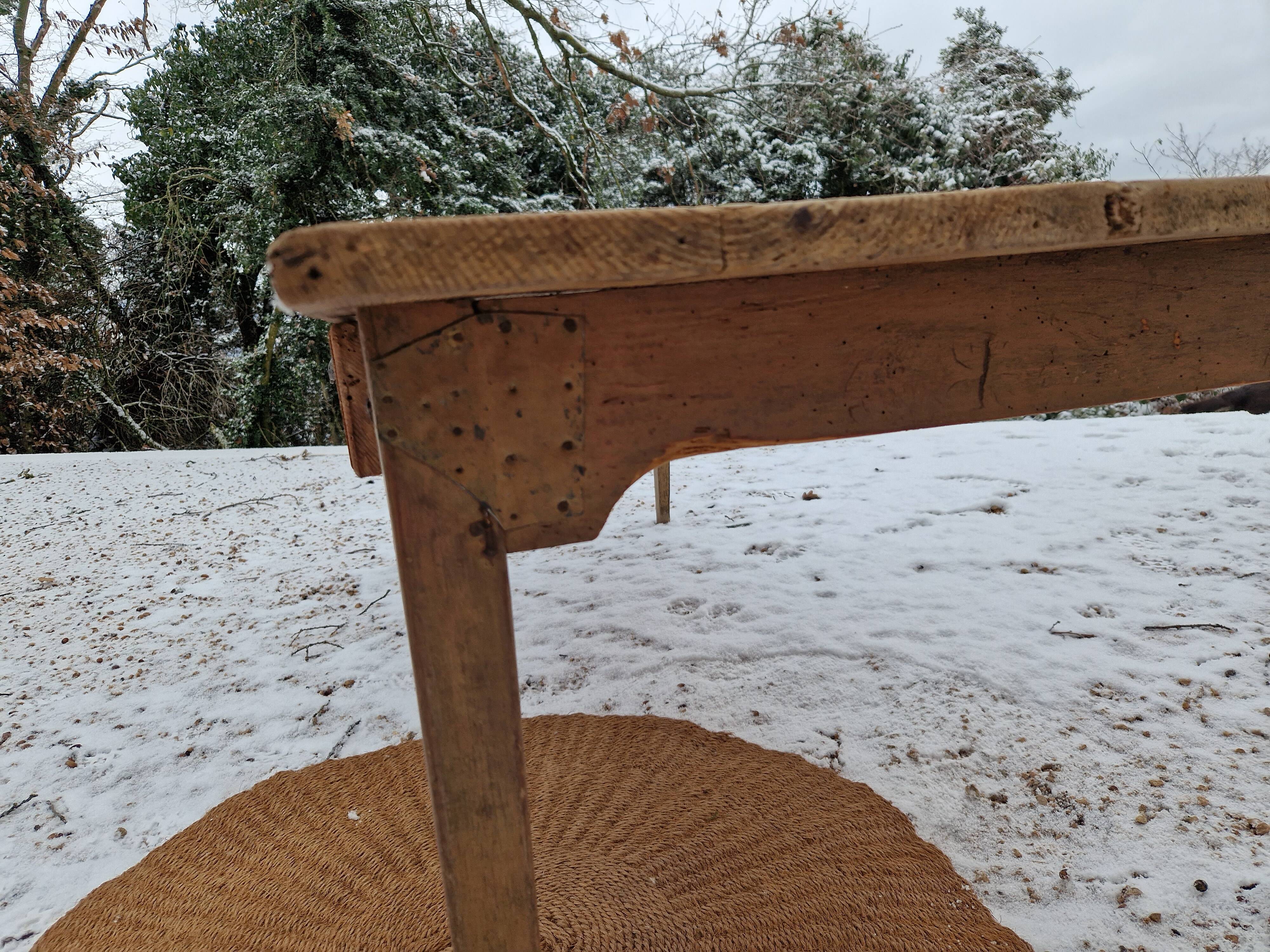 Farmhouse table