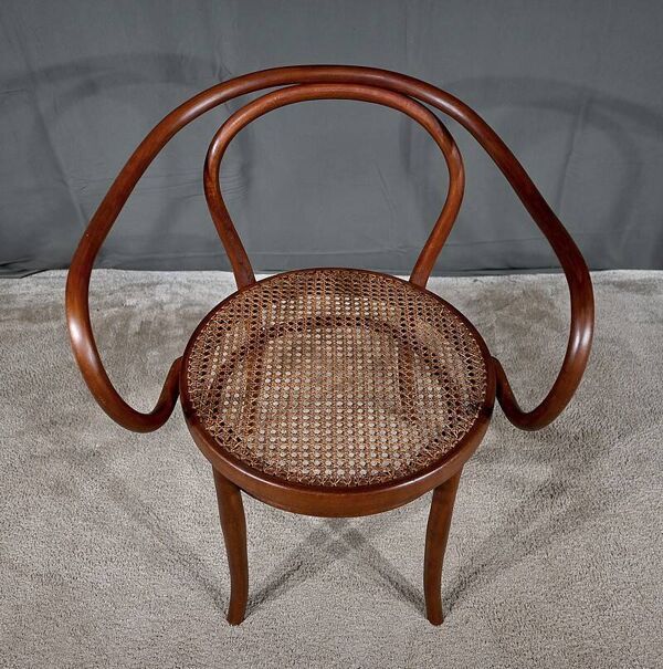 Fauteuil en Bois Courbé par Jacob & Josef Kohn – 1900