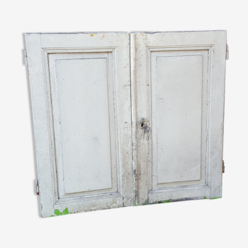 Paire de portes de placard ancienne sapin peint blanc