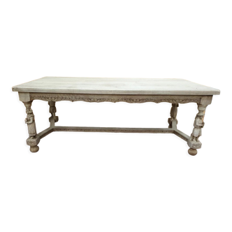 Breton table