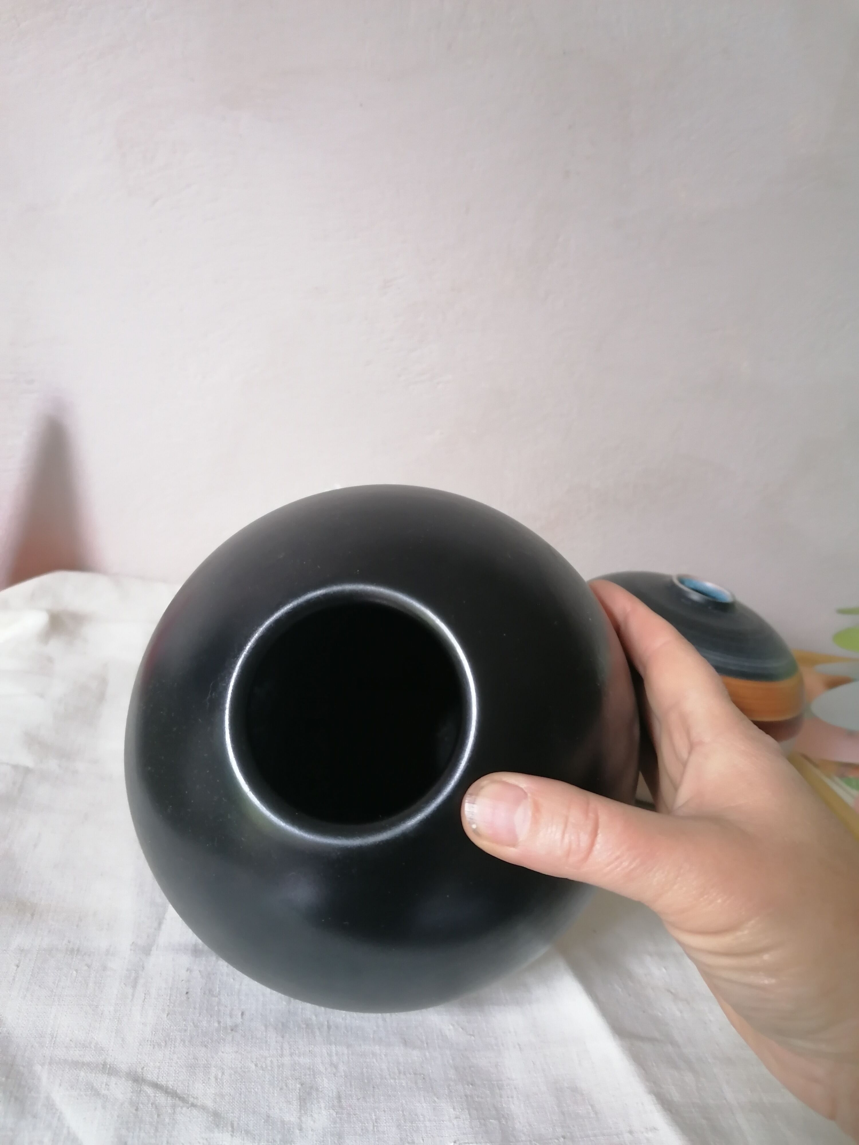 Karlsruhe Majolica ceramic ball vase