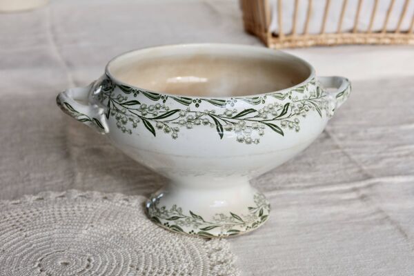 Corps de soupière ancien terre de fer Saint-Amand et Hamage Nord – Modèle M