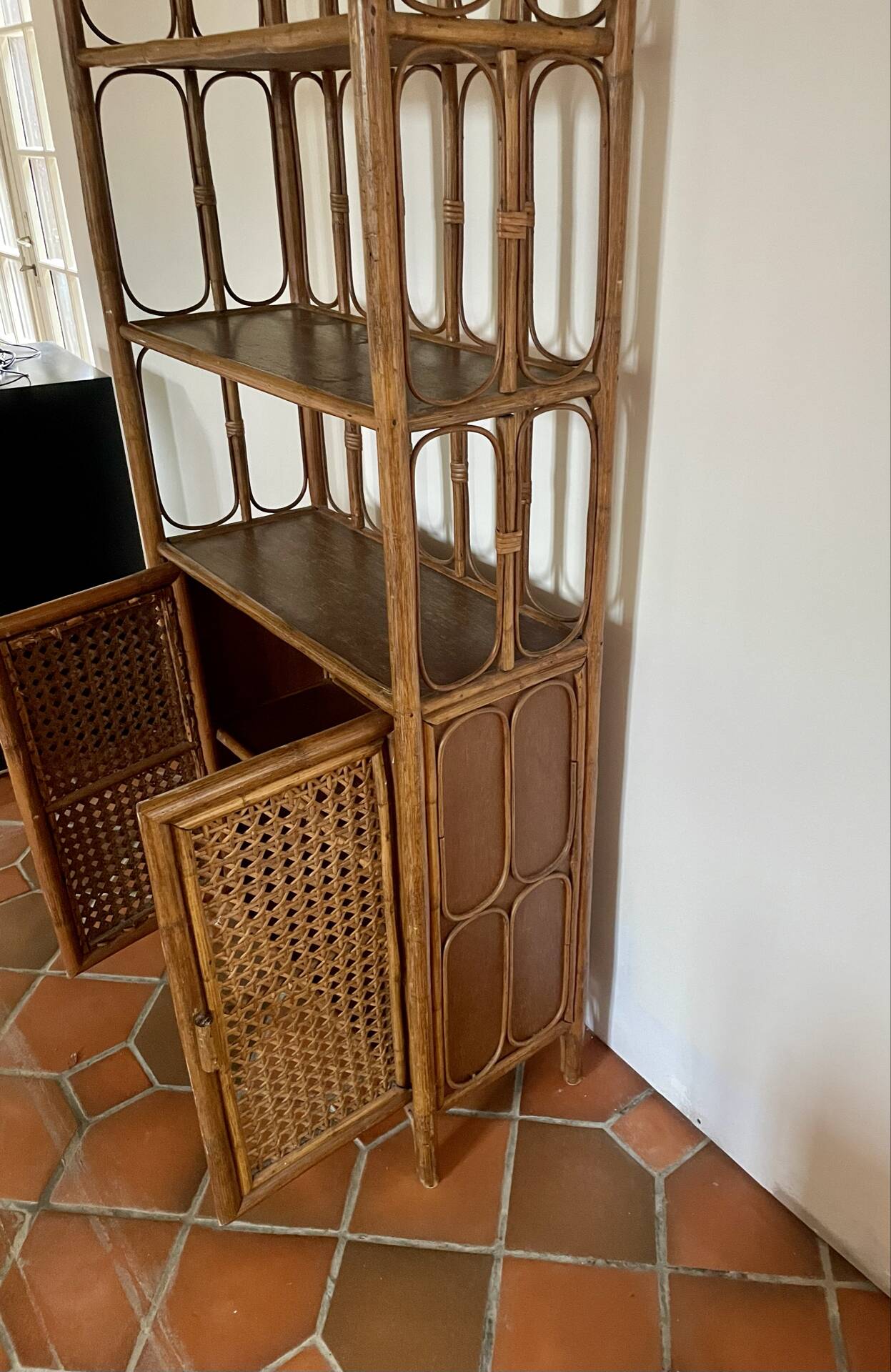 Vintage rattan shelving unit