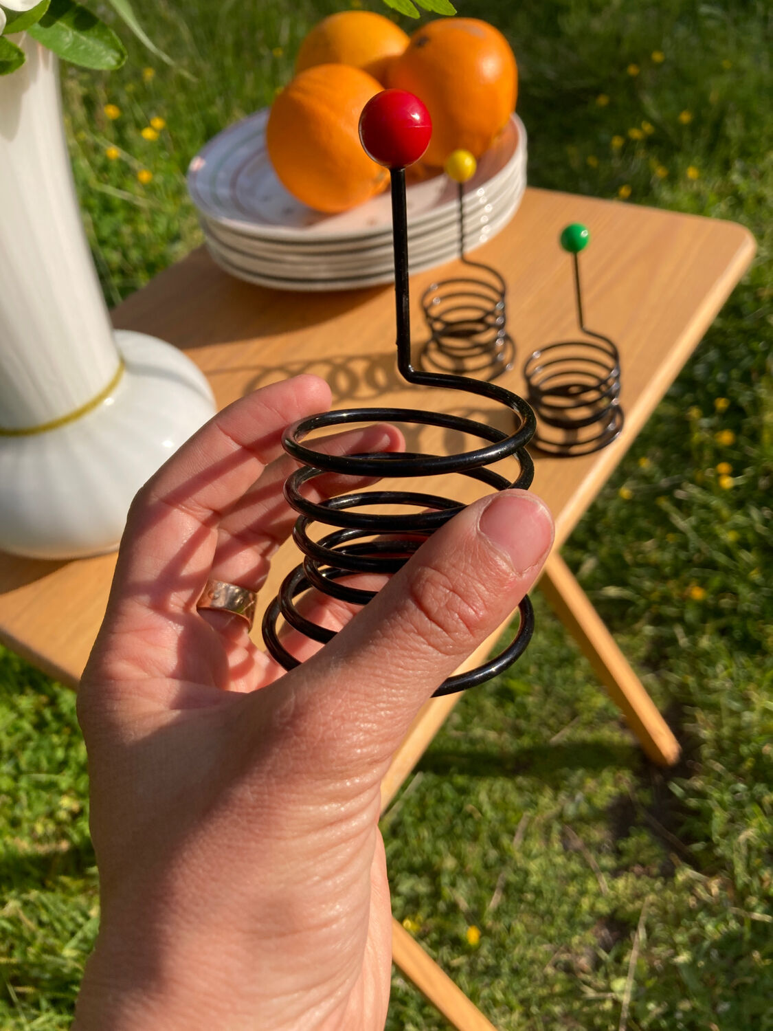 3 black scoubidou cockerels 80s spirit Memphis