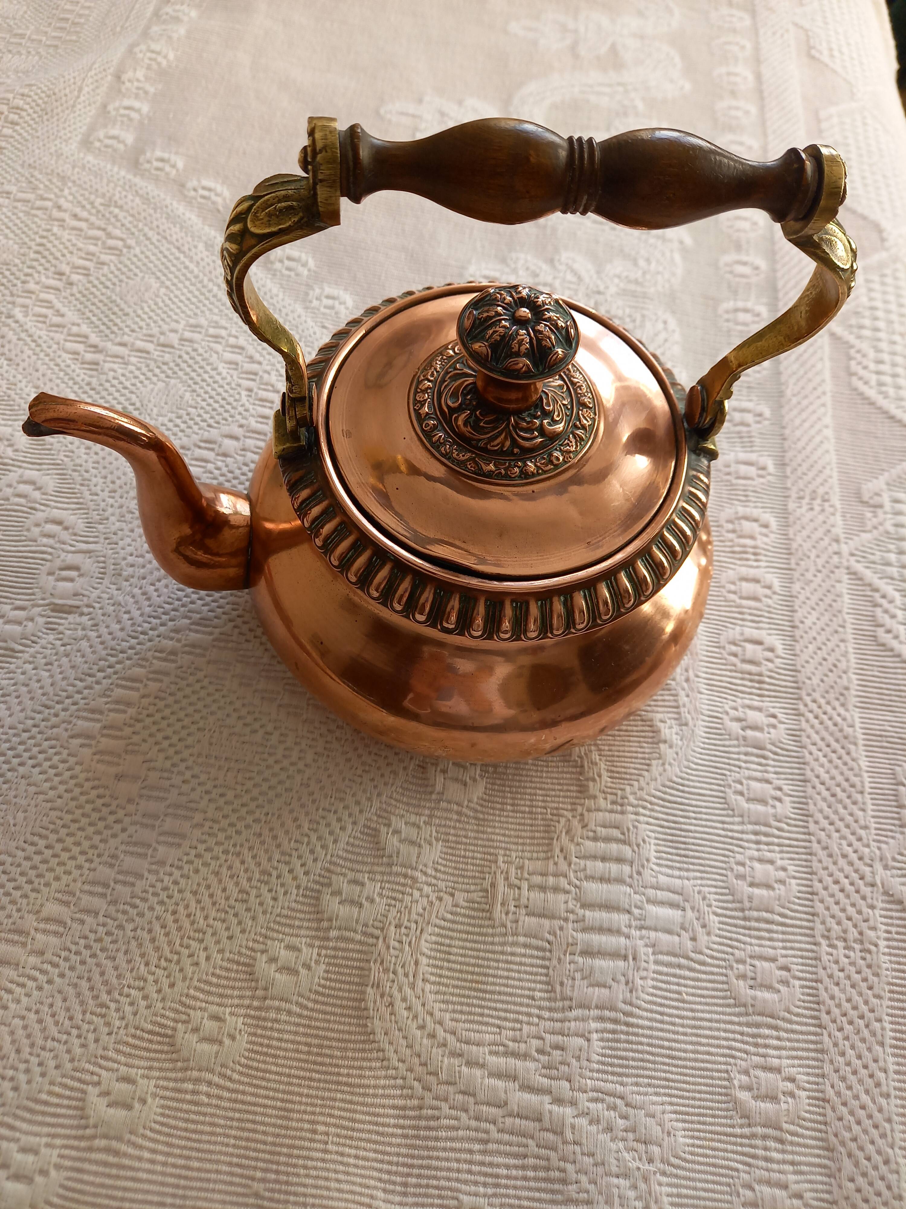 Teapot period restoration