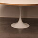 Table basse avec pied tulipe blanche - années 1960