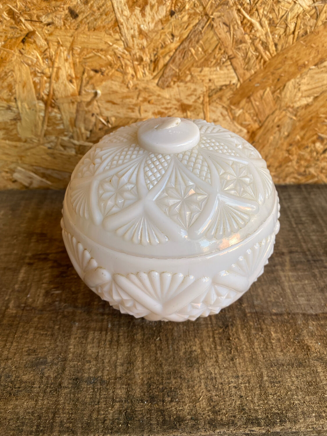 Vintage White Opaline Ball Box #C894