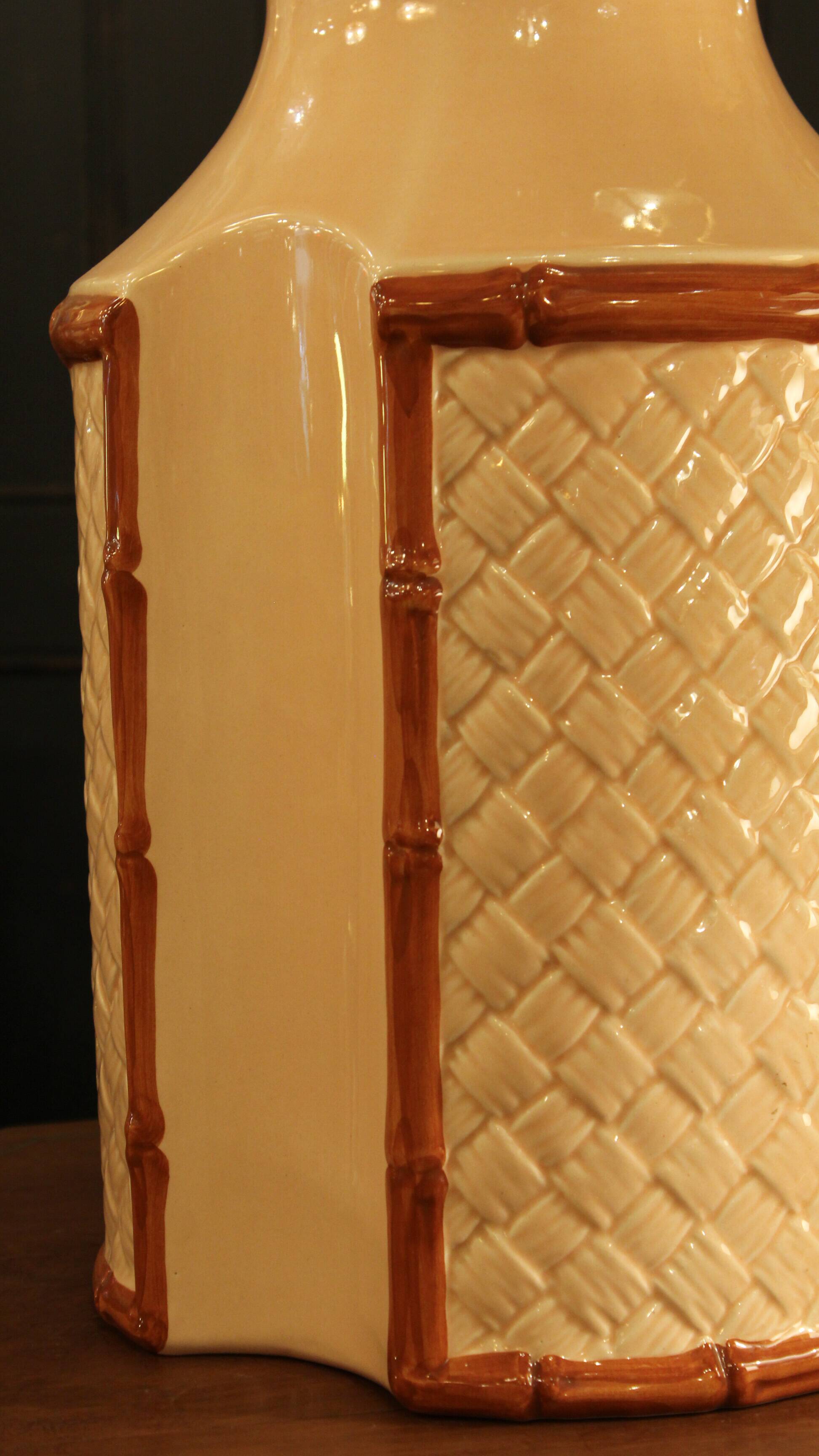 Ceramic lamp from Manises in bamboo style