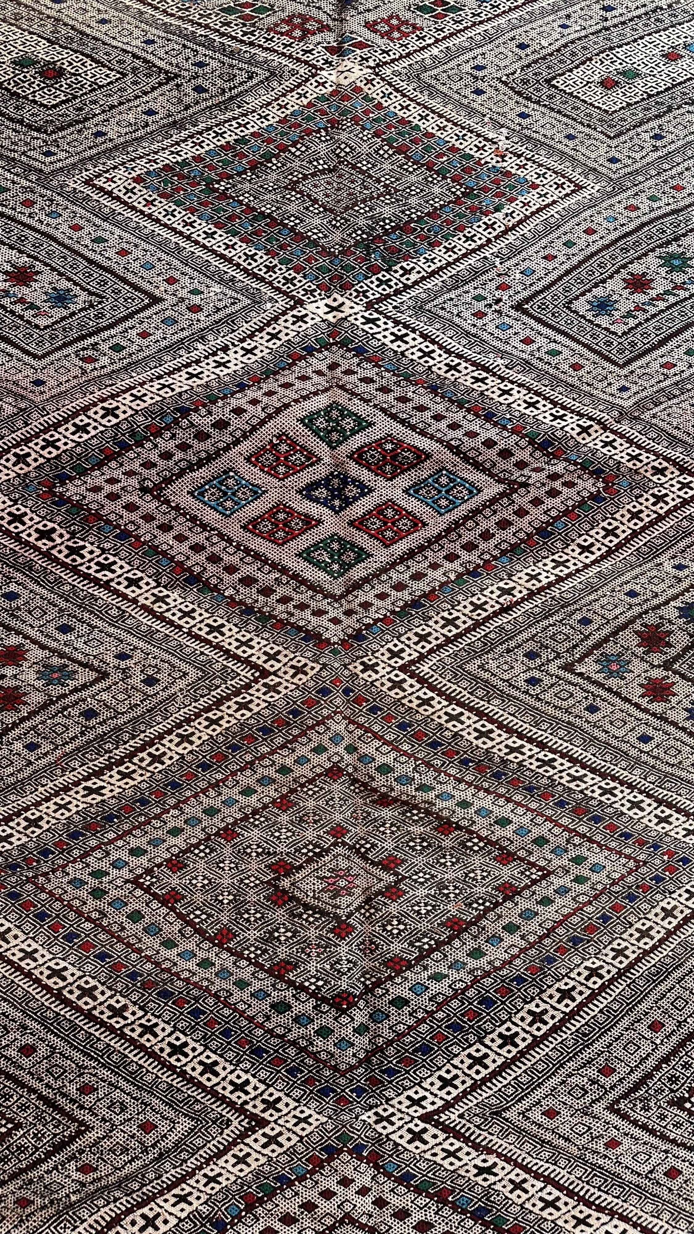 Moroccan Kilim Zayan Rug - 310 x 147 cm
