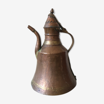 Islamit art ottoman copper ewer