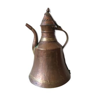 Islamit art ottoman copper ewer