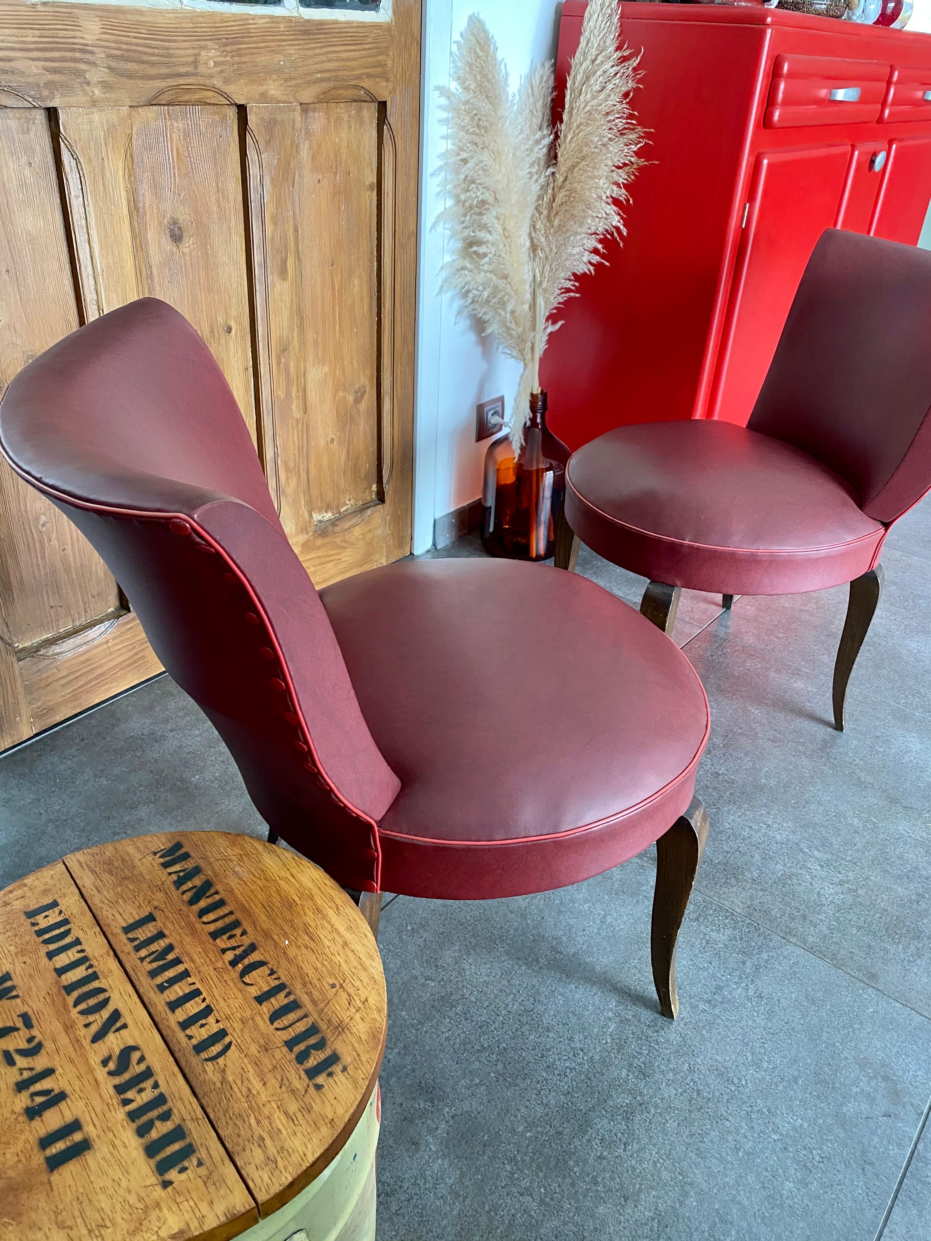 Lot 2 red toad armchair Bordeaux