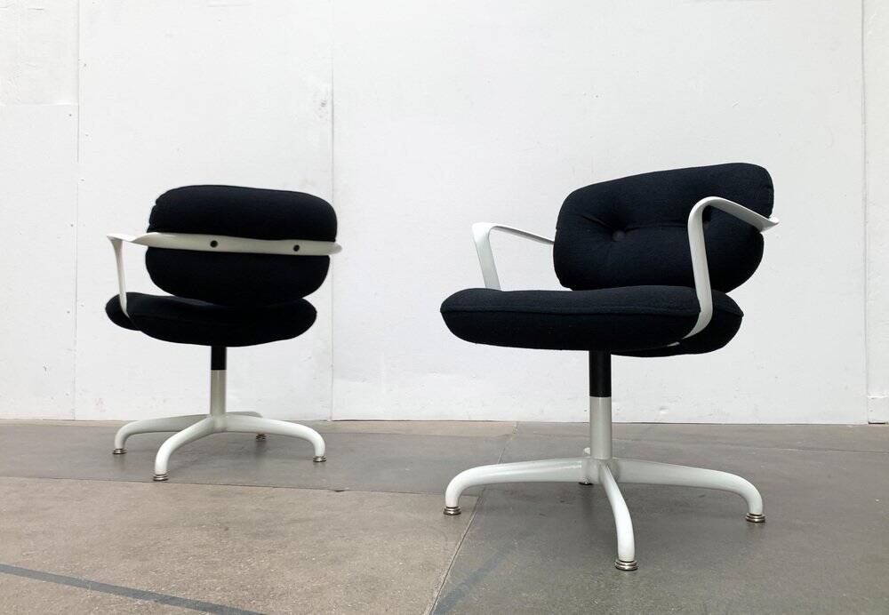 Set of chairs model Space Age 2038 by Bruce Hannah & Andrew Morrison for Knoll International, 1970s.
