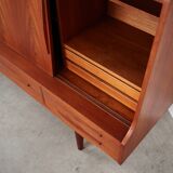 Buffet haut en teck, design danois, années 1960, production : Danemark