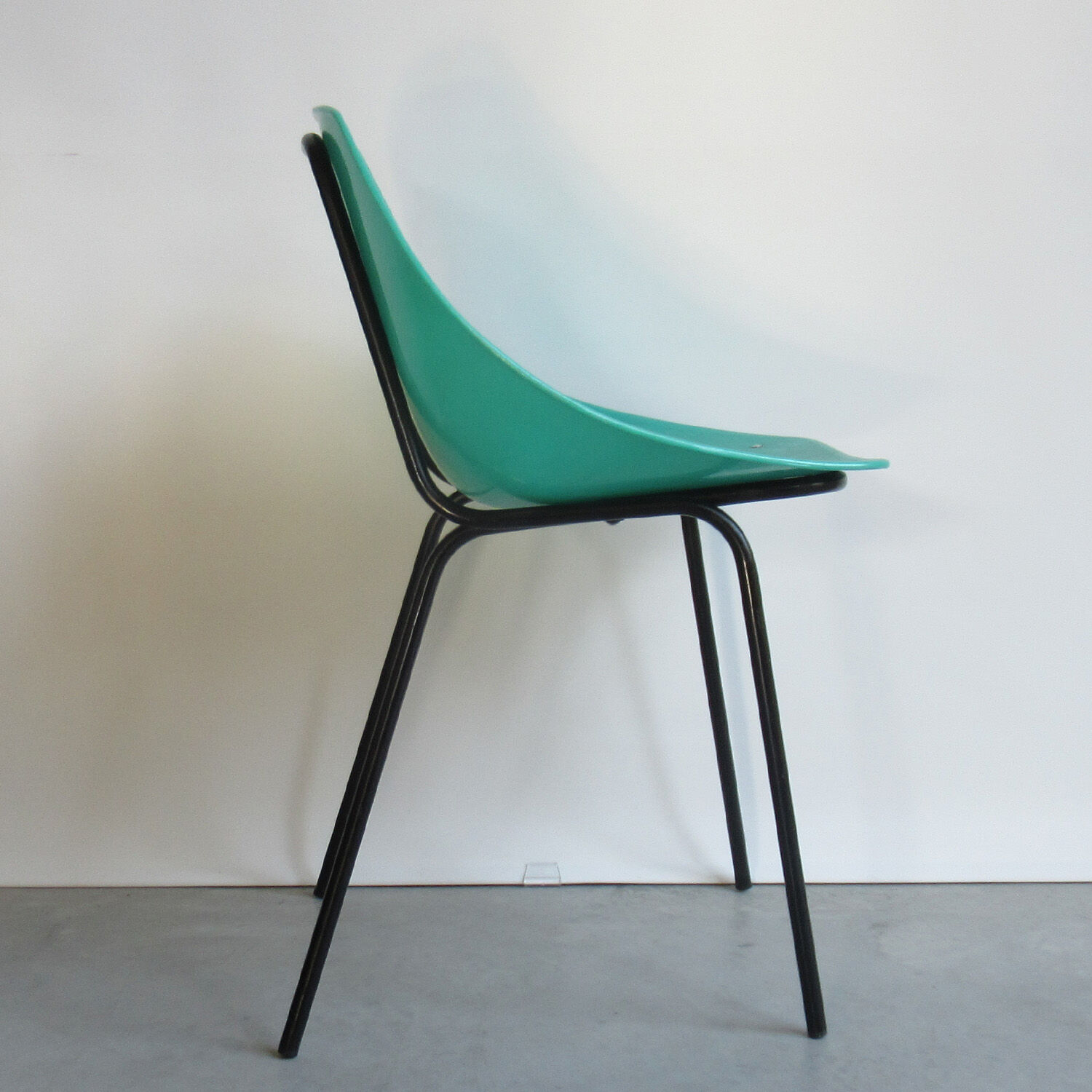 Shell chair Pierre Guariche for Meurop , 1961