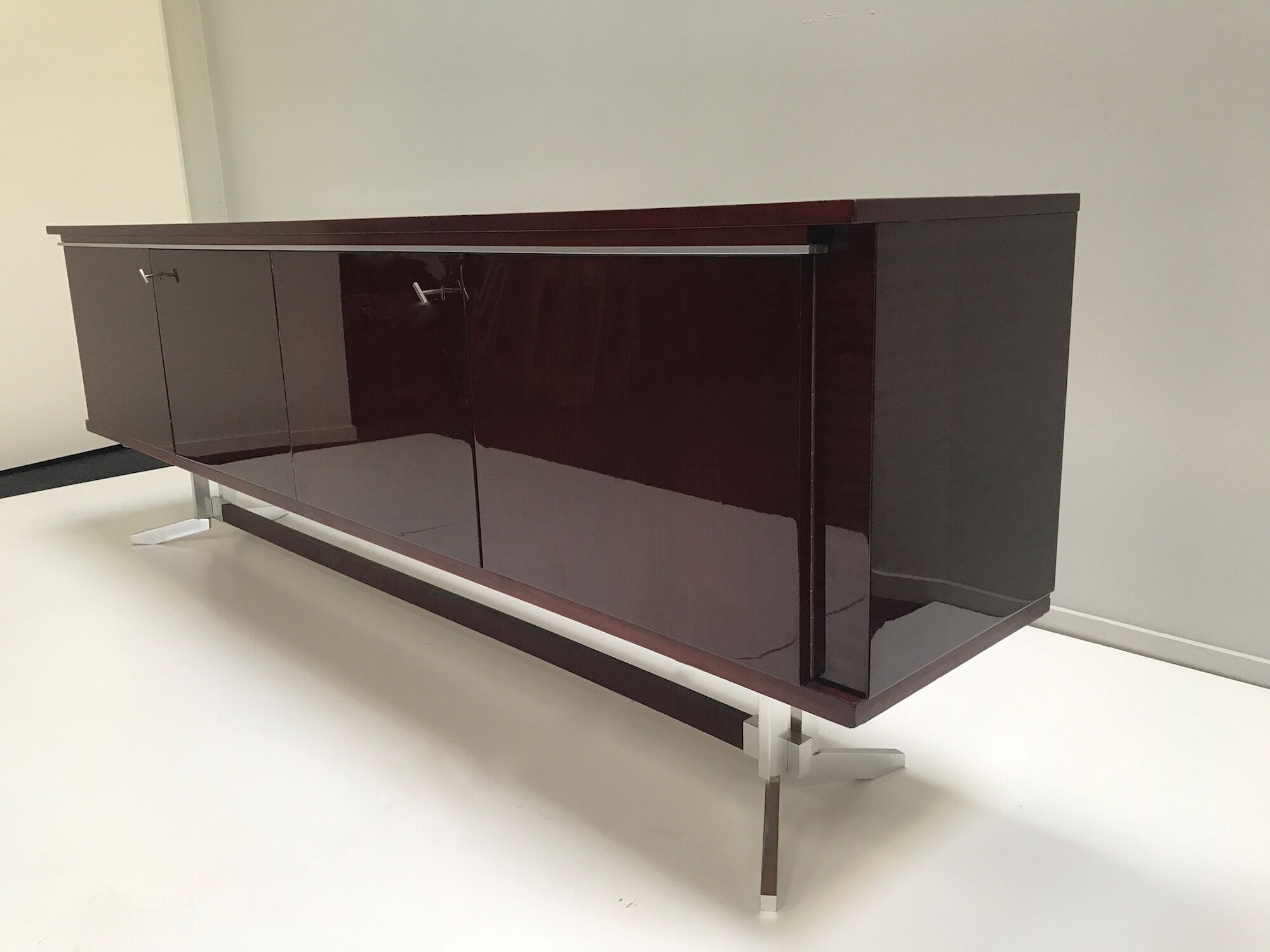 Belgian modernist long mahogany sideboard 1970s
