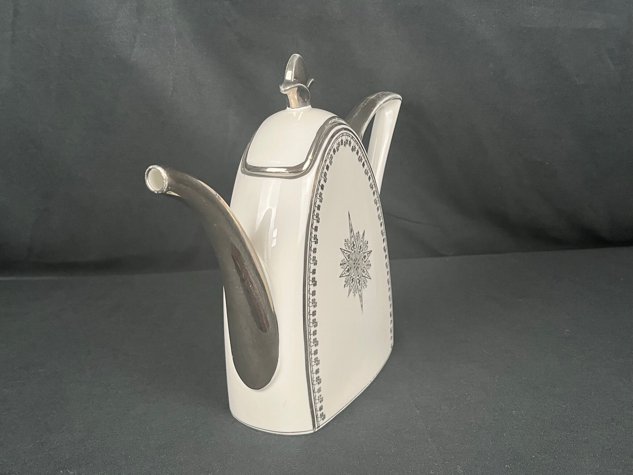 Art Deco coffee maker porcelain Limoges silver decoration around 1930