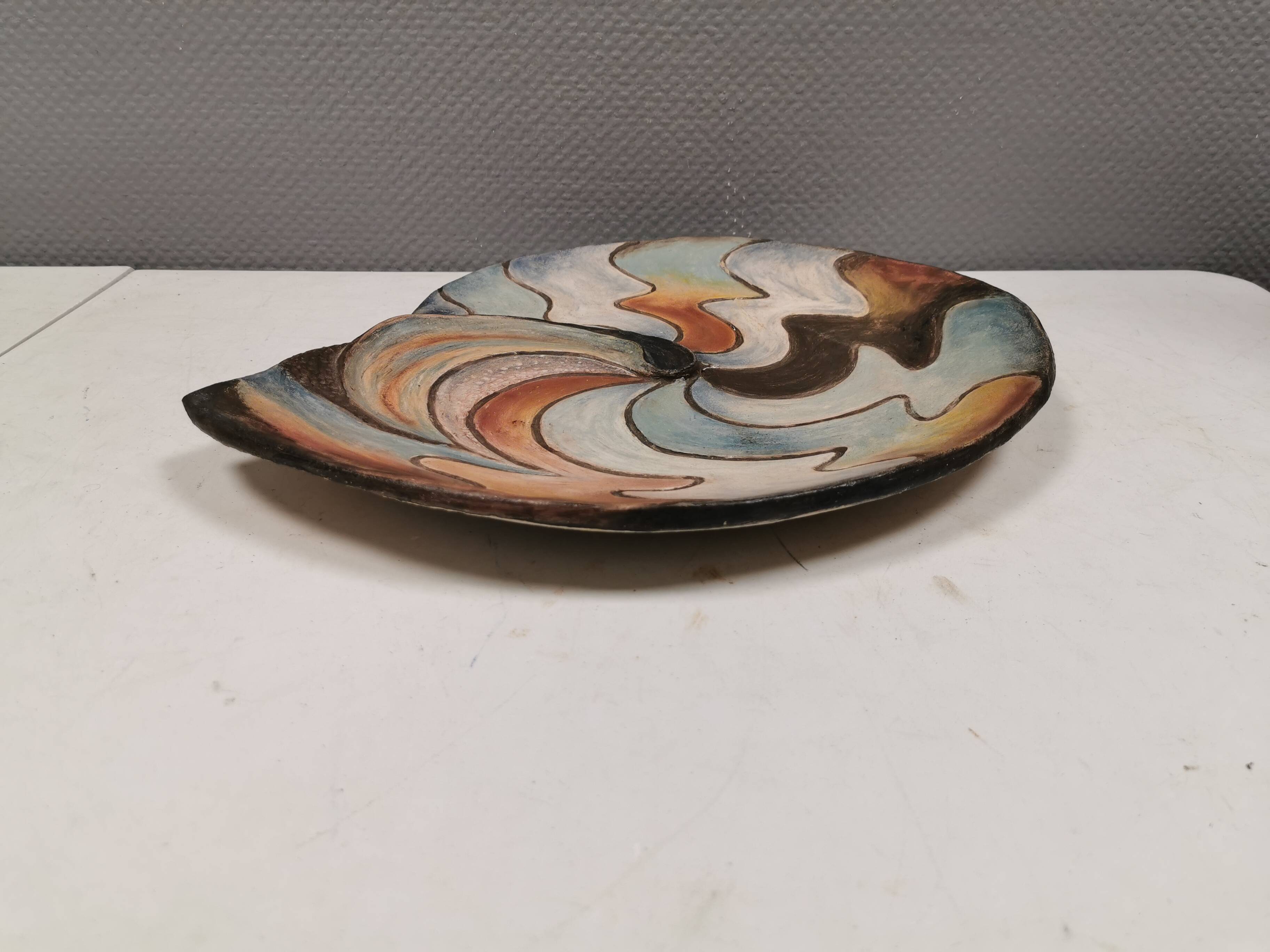 Large handmade decorated ceramic dish. Ruth Grønne Denmark 2001
