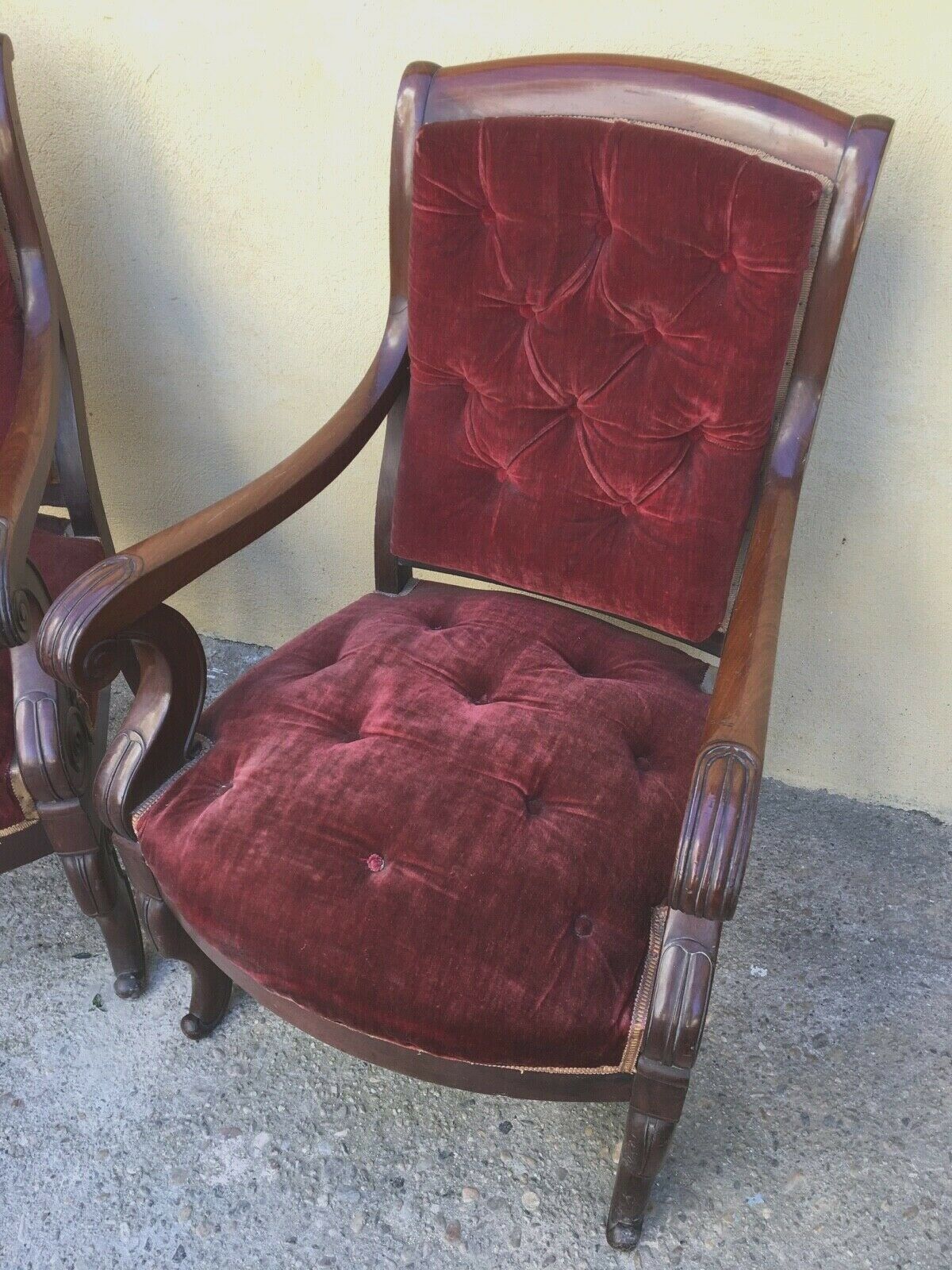 Pair of 19th-century mahogany armchairs - purple fabric