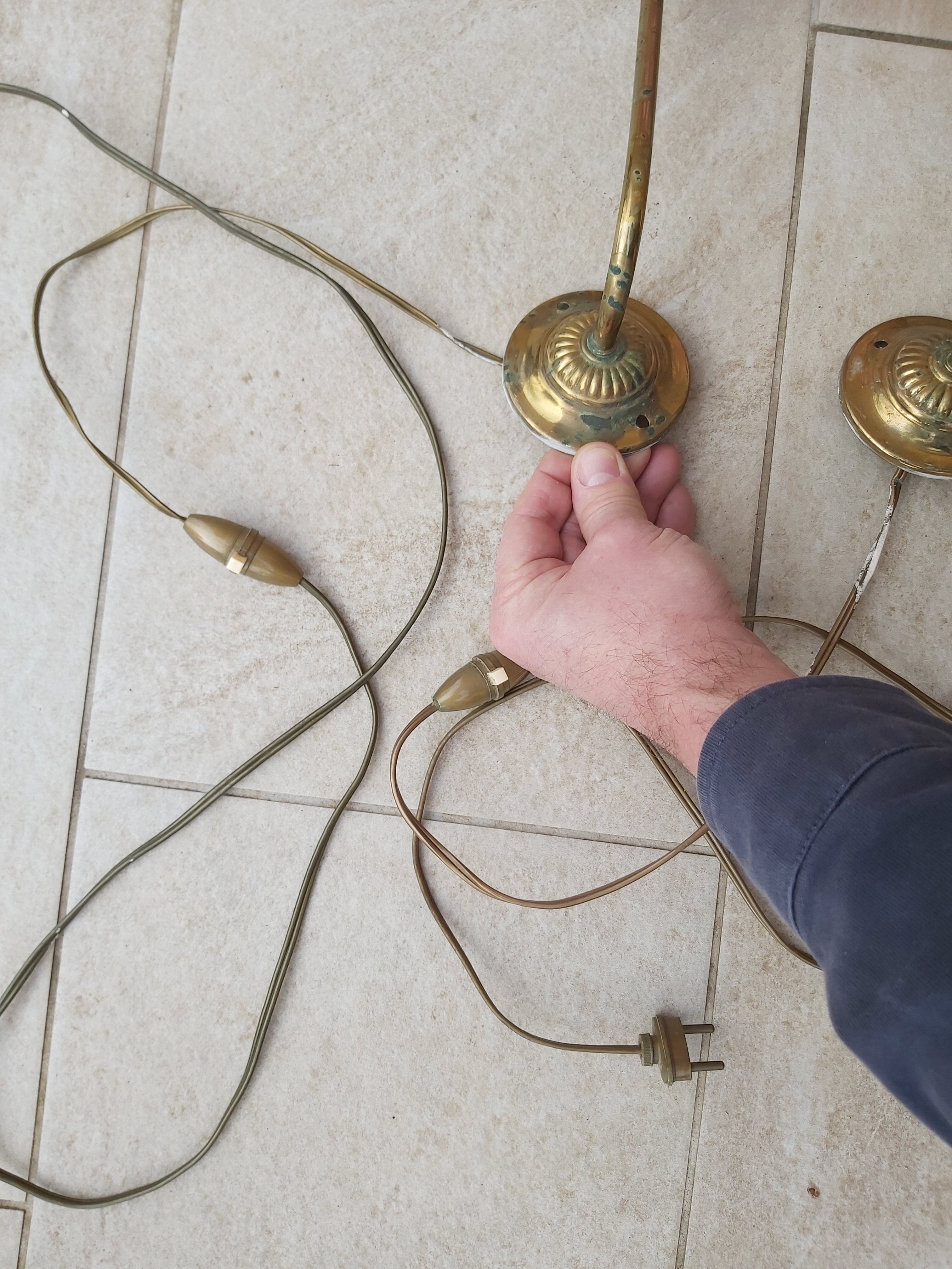 Pair of swan collar wall light