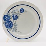 Series of 6 mismatched dinner plates.