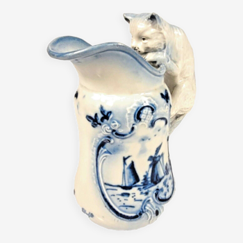 Pichet à lait en faïence avec poignée chat, pays-bas, delf -fin 19ème siècle