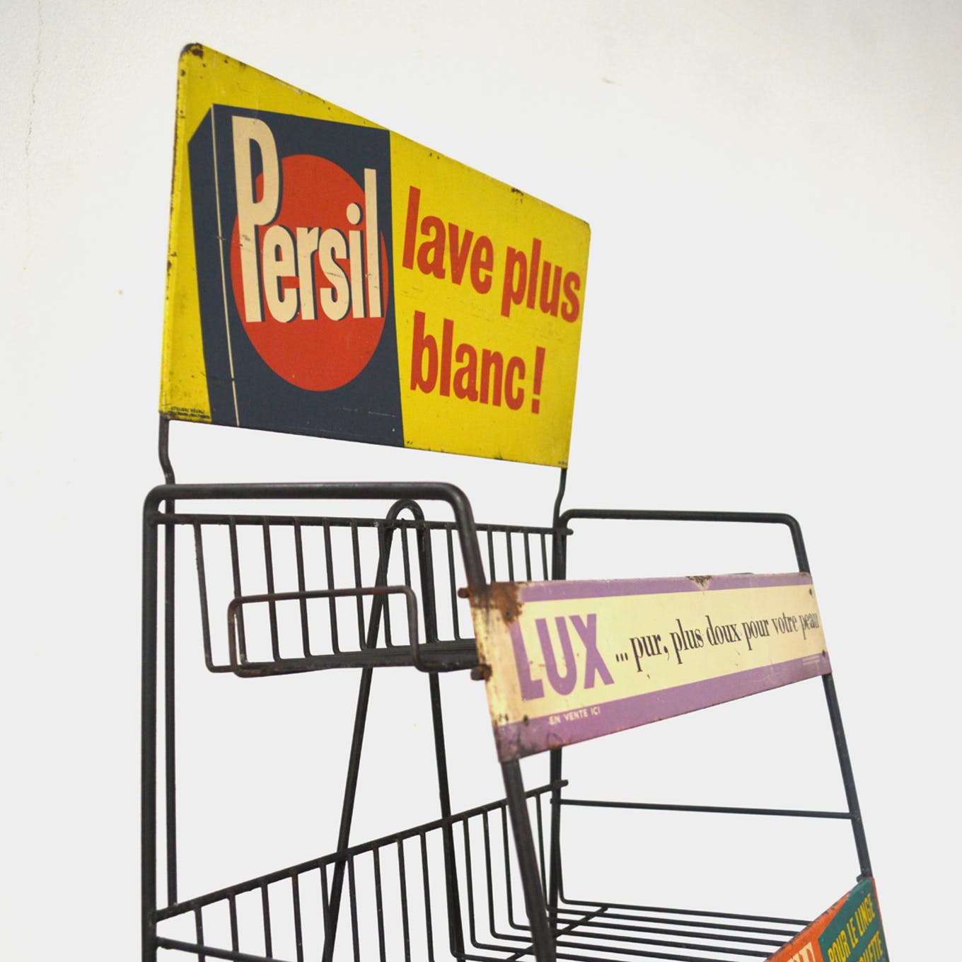 Grocery display stand