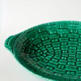 Grand plat en barbotine modèle bambou tressé vert, 1970