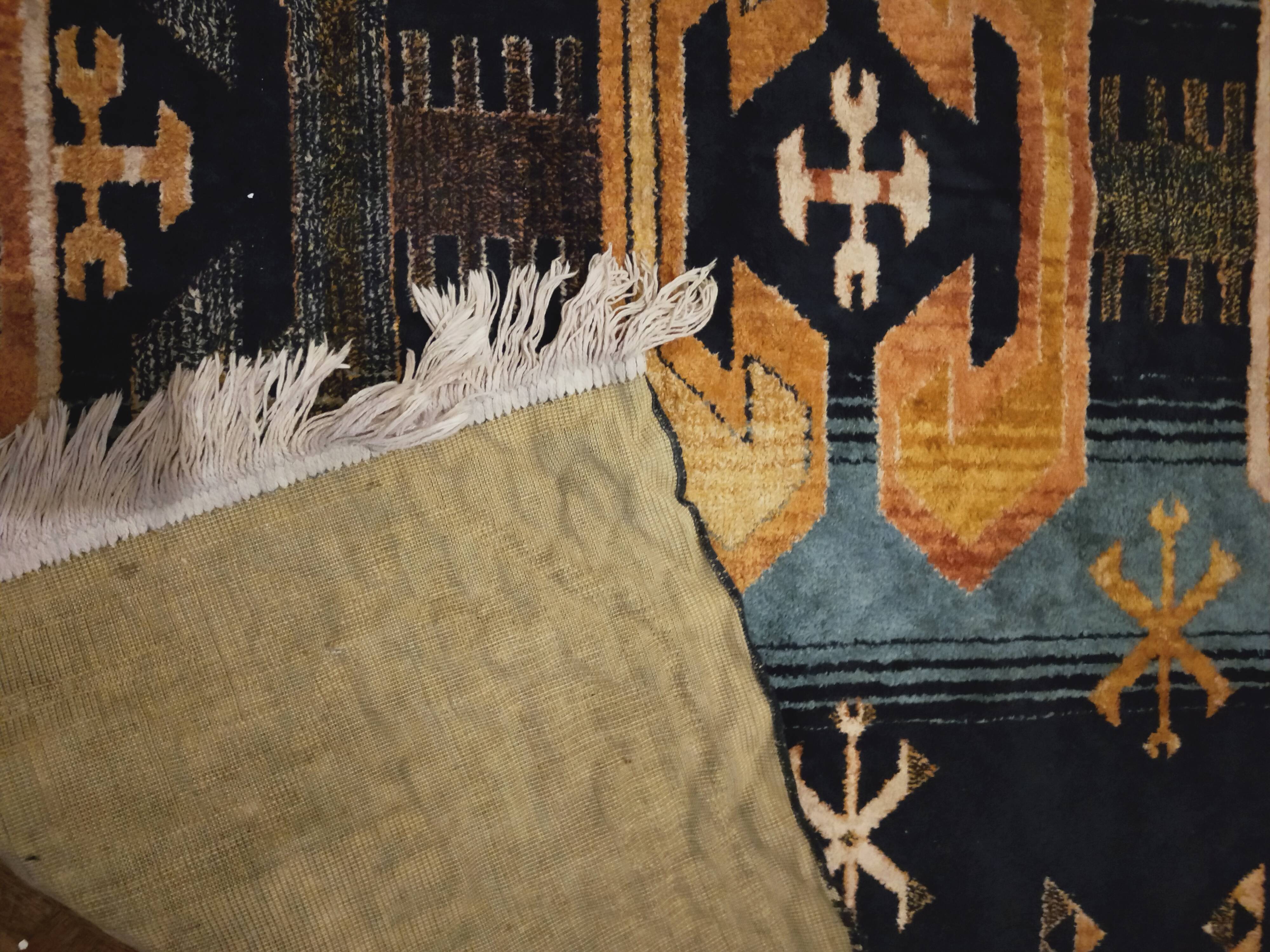 Carpet Aztec motifs 140x180cm