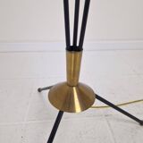 Lampadaire trépied en verre opalin et laiton, Italie, années 1950