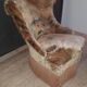 Fauteuil crapaud dossier chapeau de gendarme