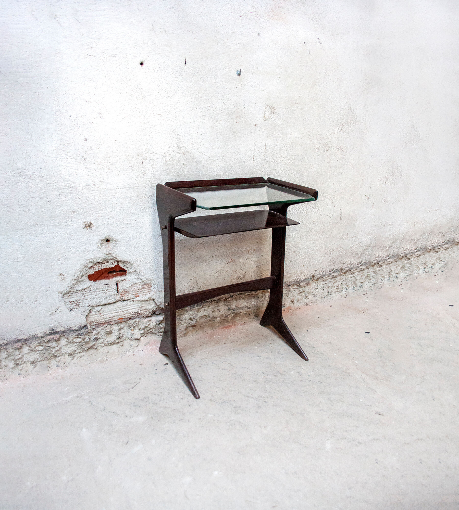 Mahogany coffee table by Ico Parisi for De Baggis Italia 1950s