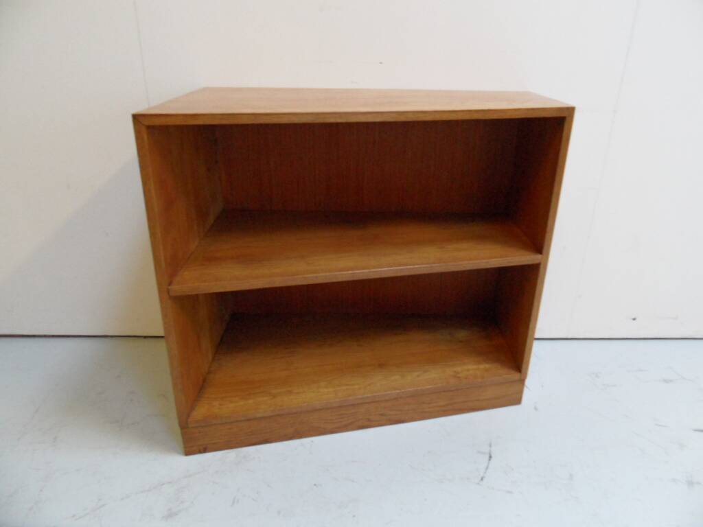 Vintage open bookcase