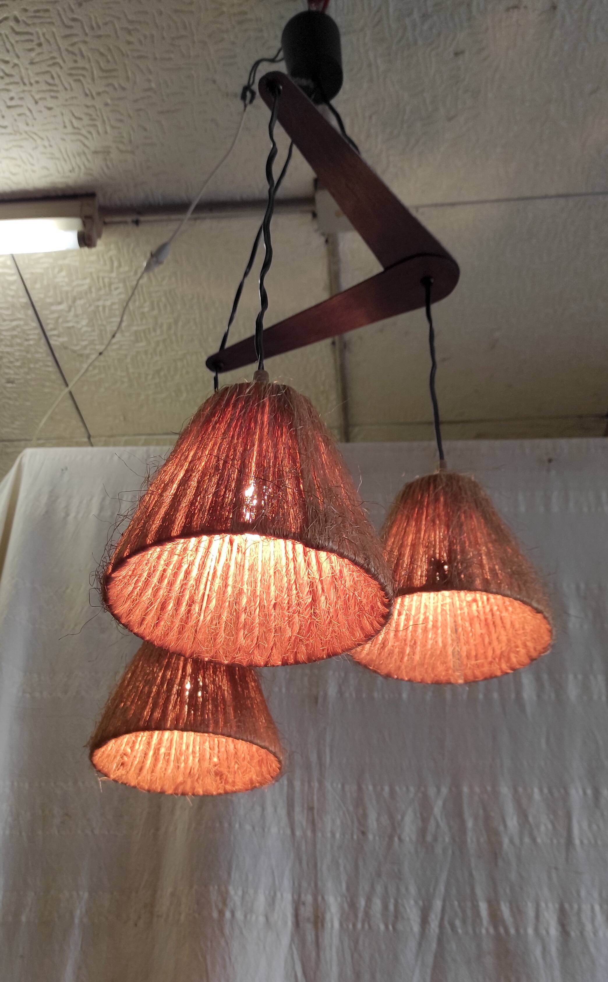 Scandinavian style three-light pendant in teak and sisal - 1960s/70s