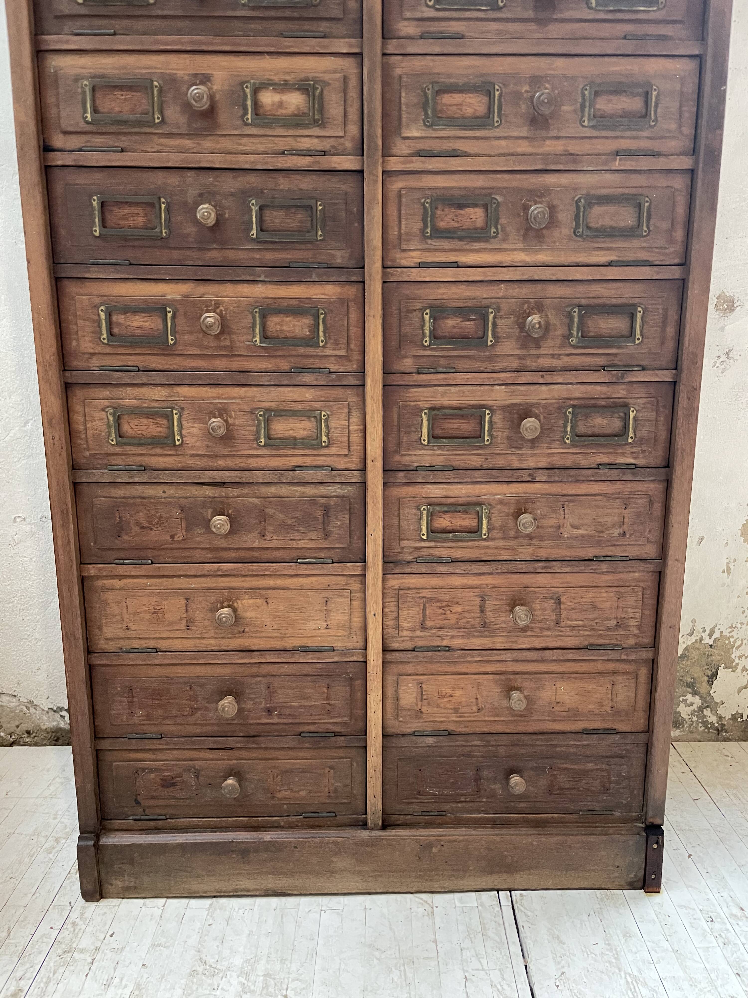 Furniture with 34 oak valves