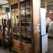 Ancienne - vitrine en bois massif