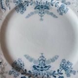 Paire d'assiettes à dessert Régence par saint Amand