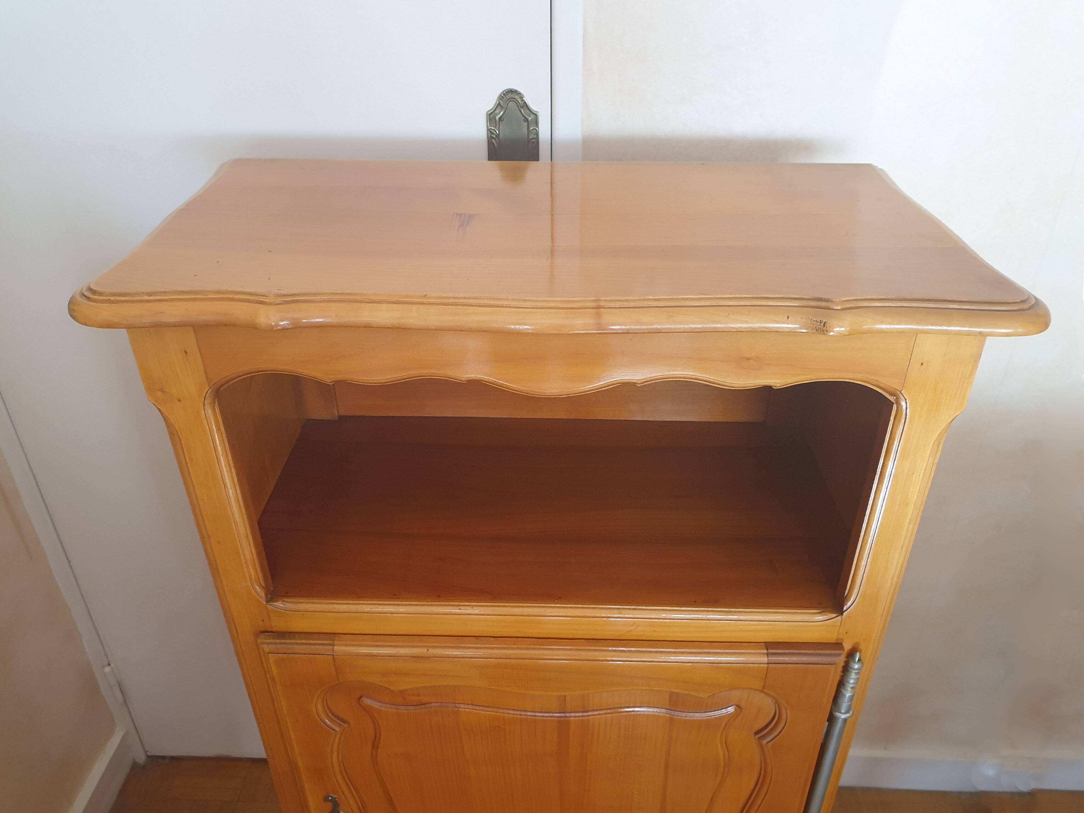 Louis XV style dresser