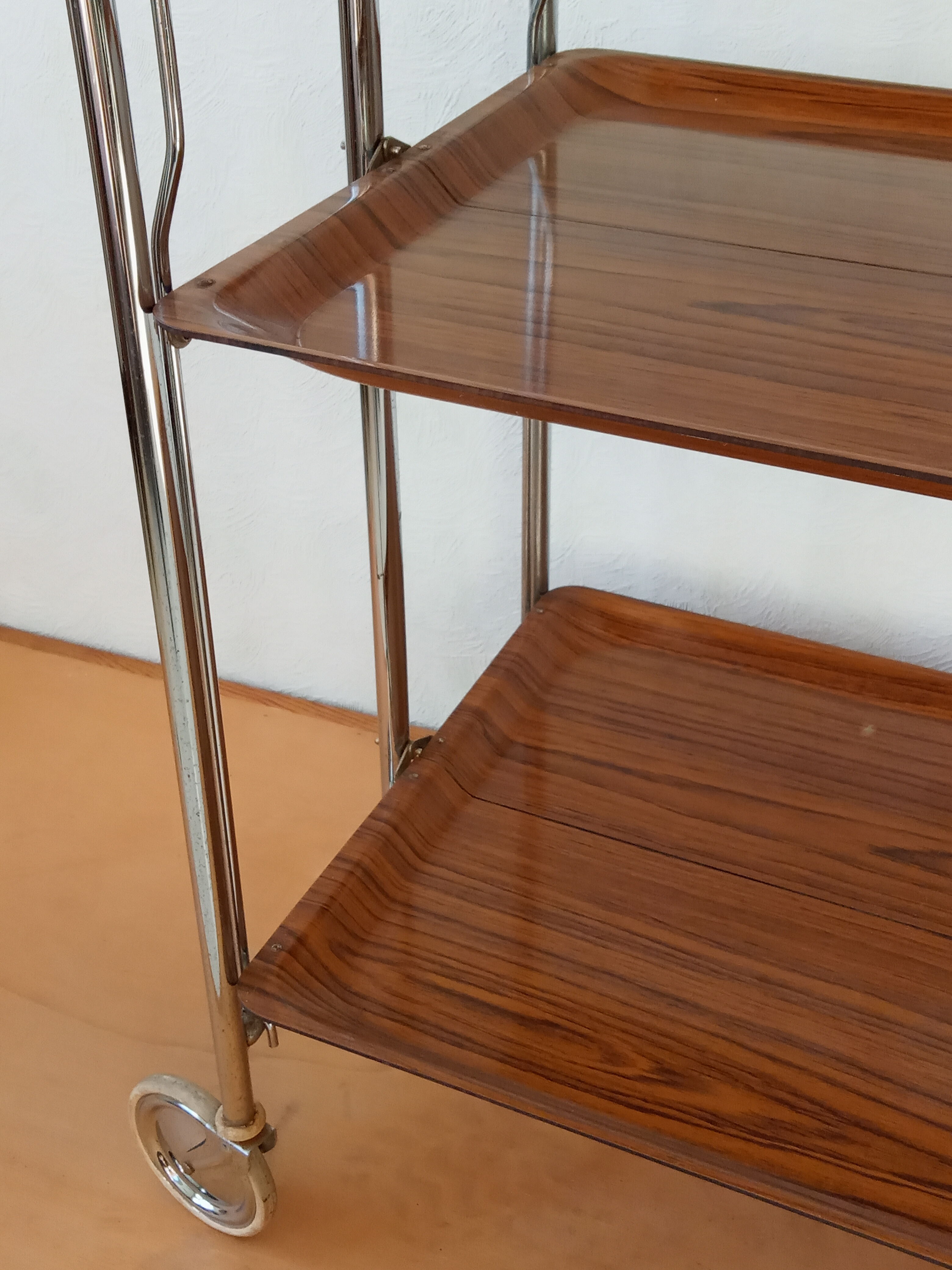 Vintage folding dessert