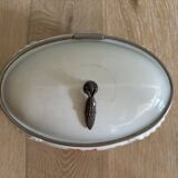 Porcelain biscuit box