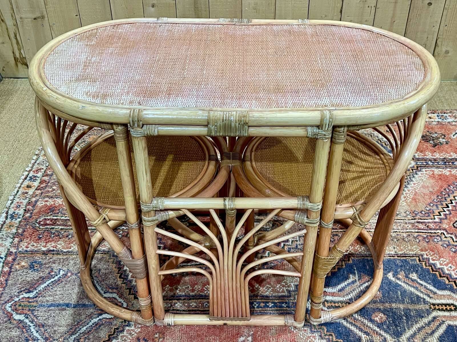 Bamboo and rattan living room set, 1 table and 2 chairs - 70s
