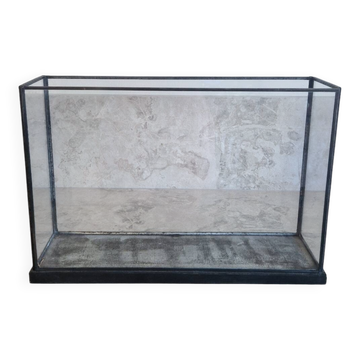 Vitrine, présentoir de table ancien en fer et verre