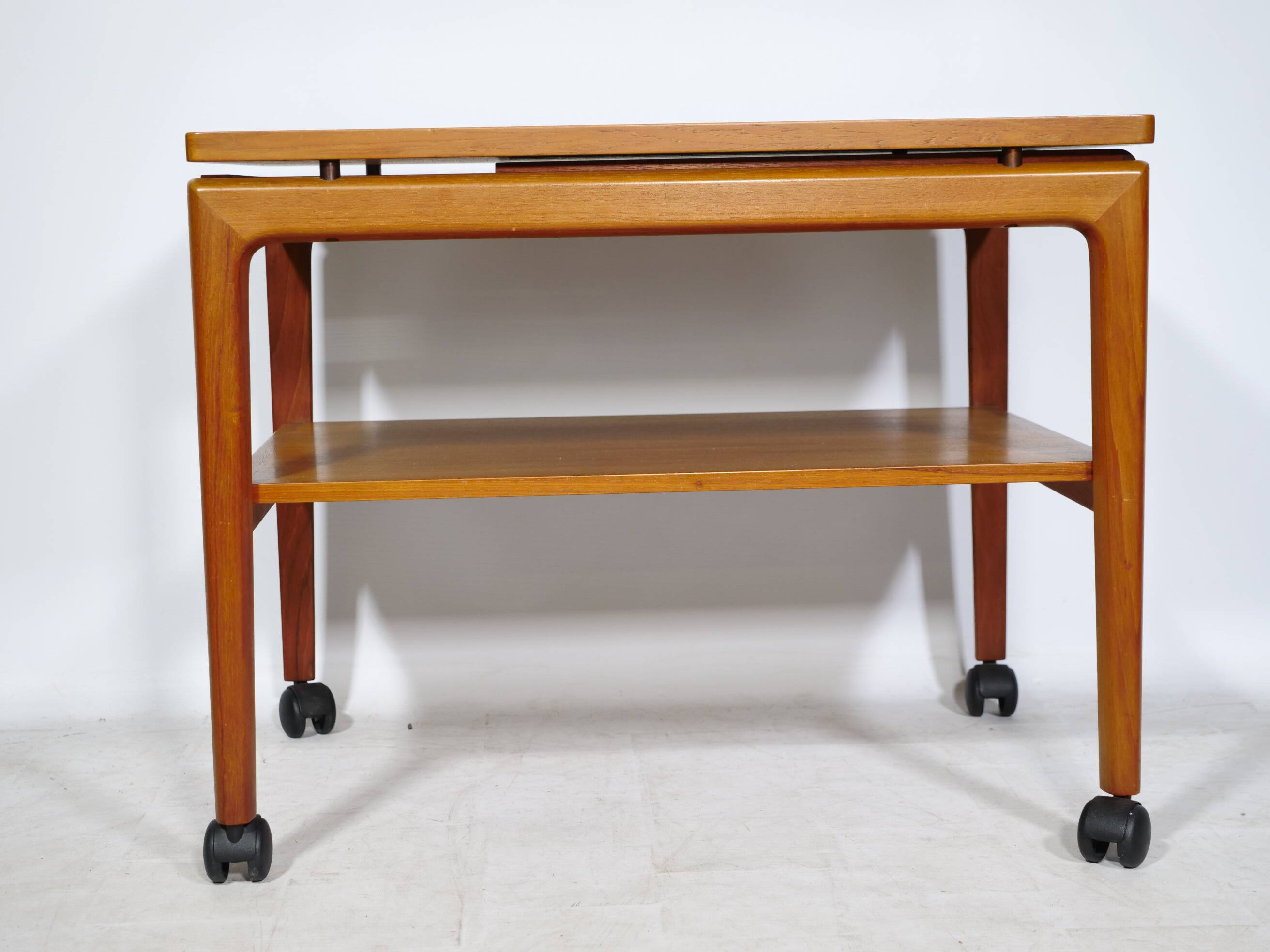 Teak Serving Trolley Senator Series by Ole Wanscher for France & Son, 1960s