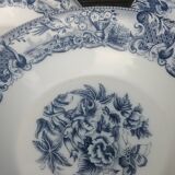 Set of eight hollow plates of the rivanel brand france baroque décor