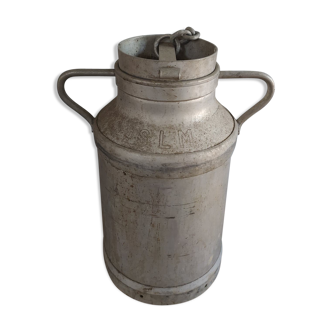 Milk pot