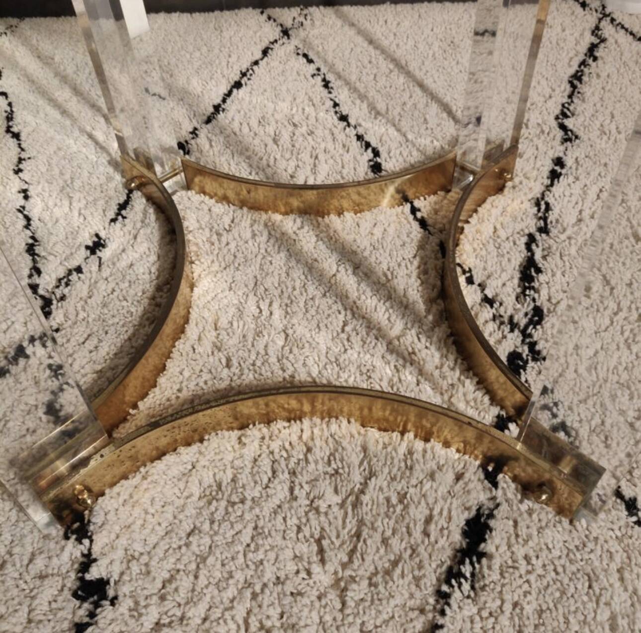 Table by Alessandro Albrizzi