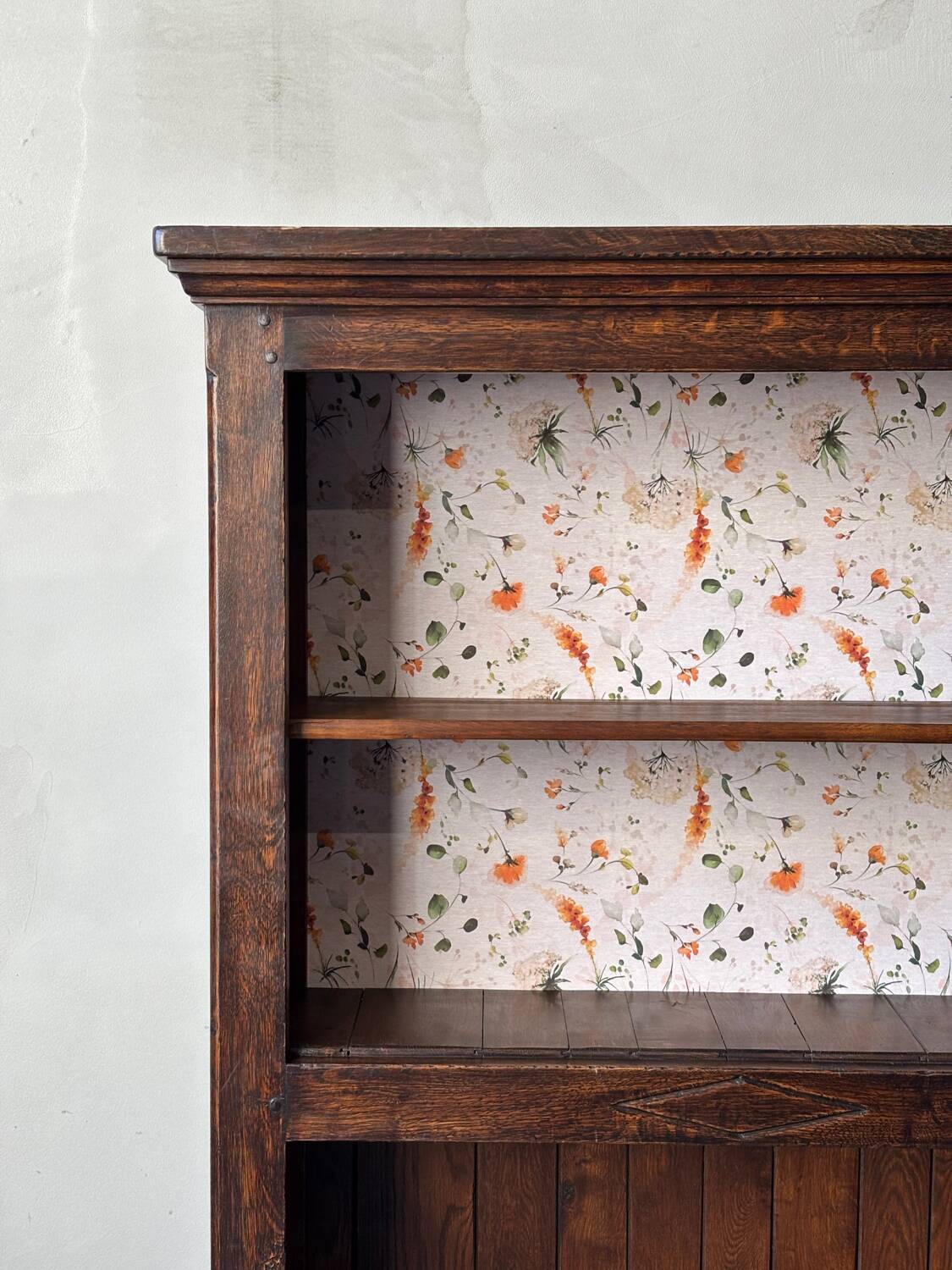 Oak bookcase or shelf