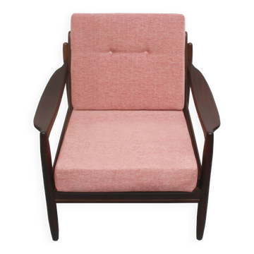Fauteuil années 1960 rose pâle, coussins neufs